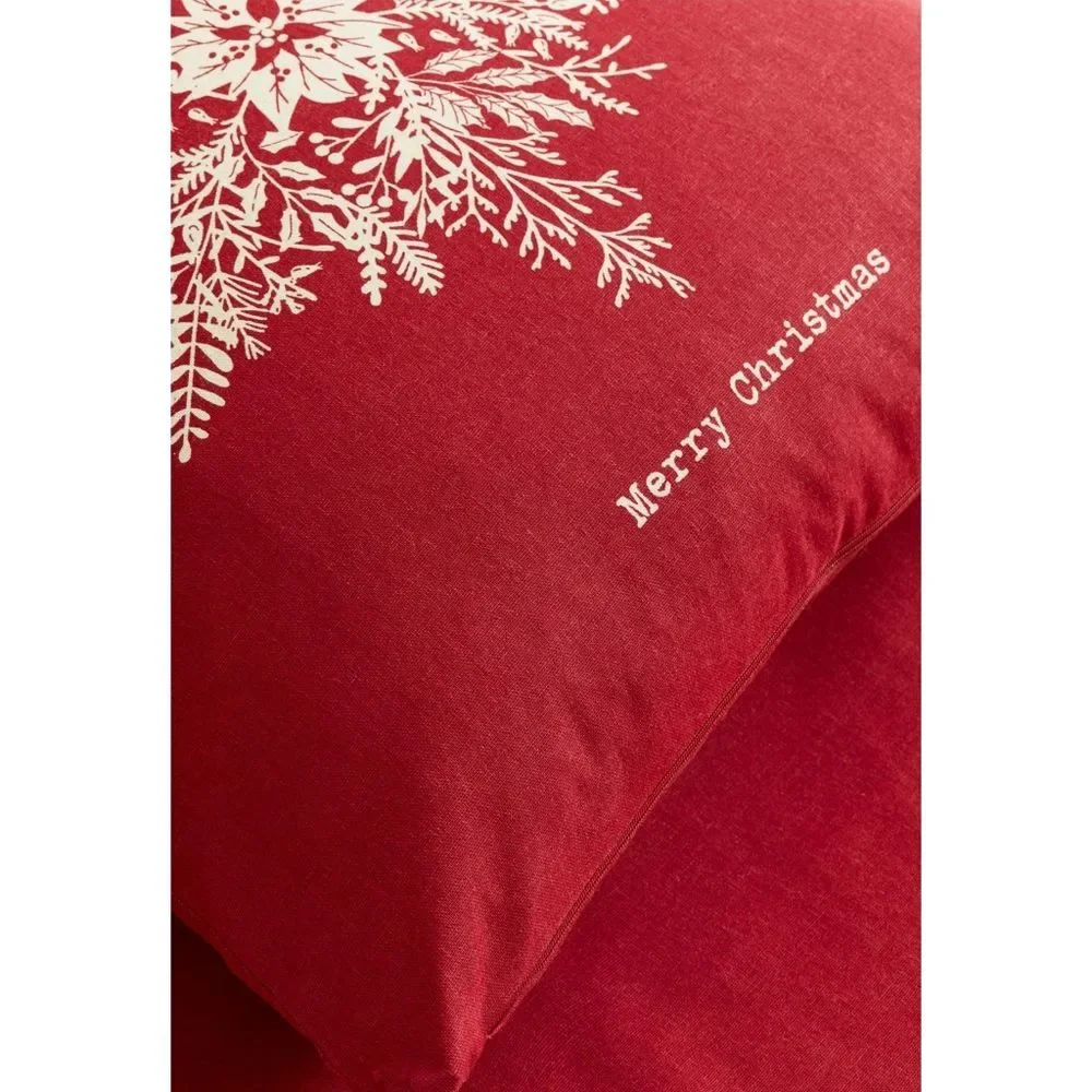 H&M Christmas Snowflake Red 20 x 20 Cotton Pillowcase Set of 2 NEW